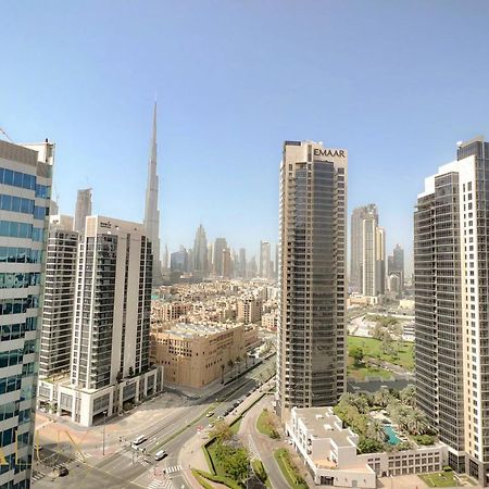 Stunning Std Flat In Dt, With Burj Khalifa View . Villa Dubai Exterior photo